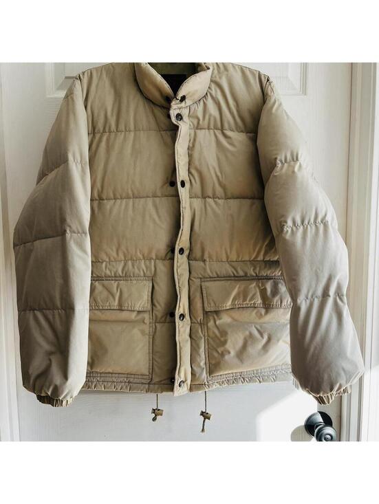 Other - Tan puffer jacket with adjustable M